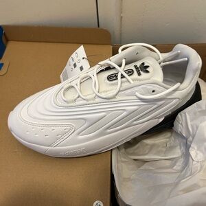 Adidas ozelias